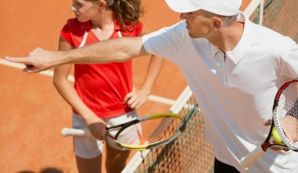 Уроки теннисных мастеров: чему учат нас легенды спорта